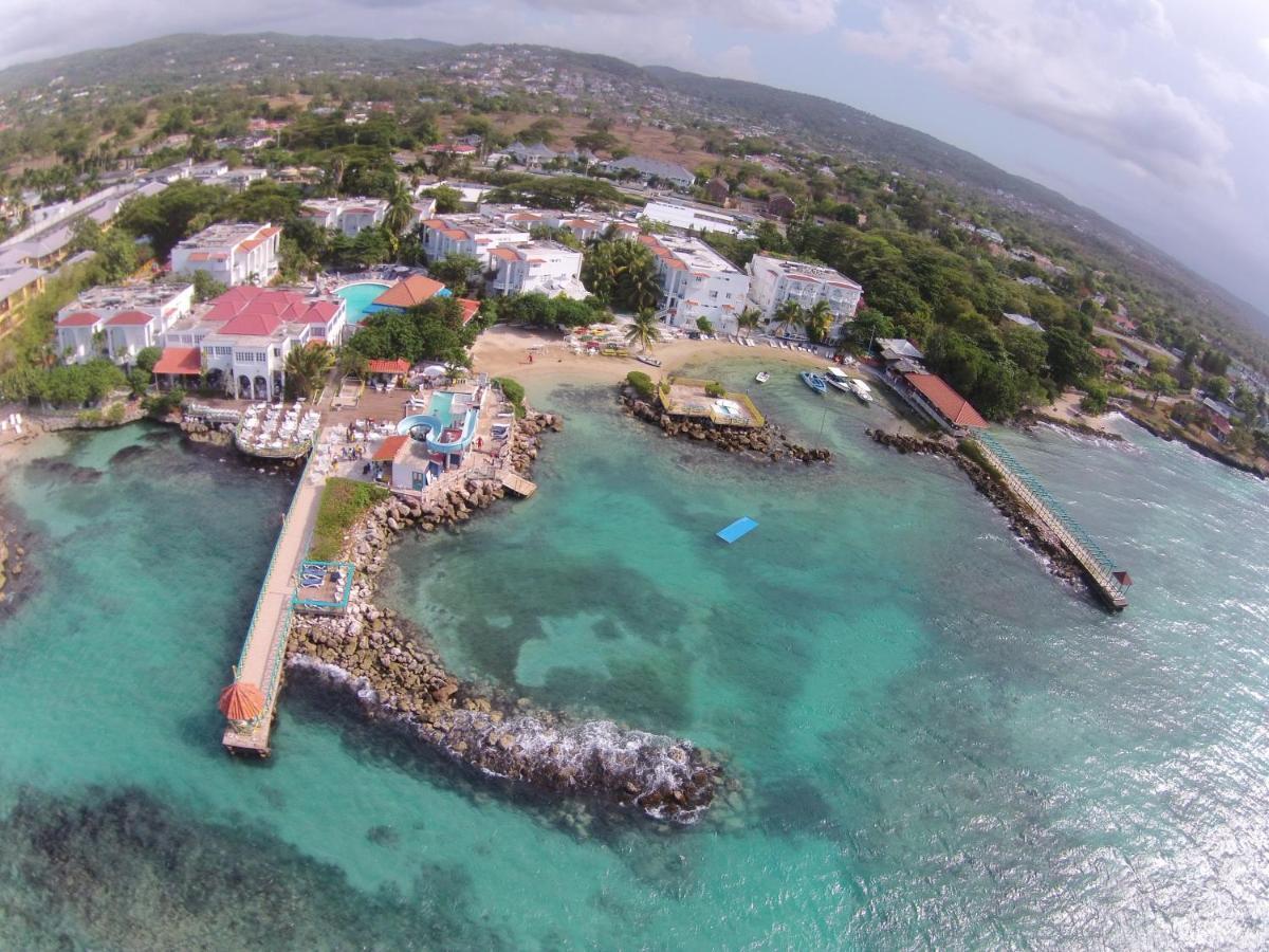 Franklyn D Resort & Spa All Inclusive Runaway Bay Eksteriør billede